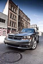 Dodge Avenger R/T 2012 года
